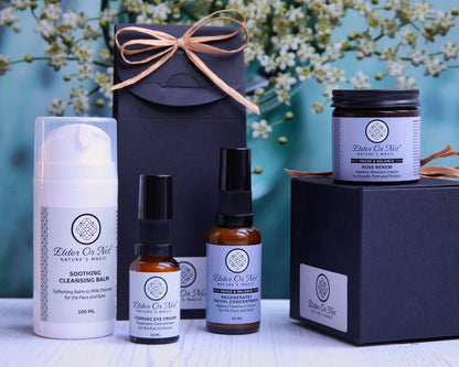 Menopause and peri menopause Pause and balance summer collection with elder flowers